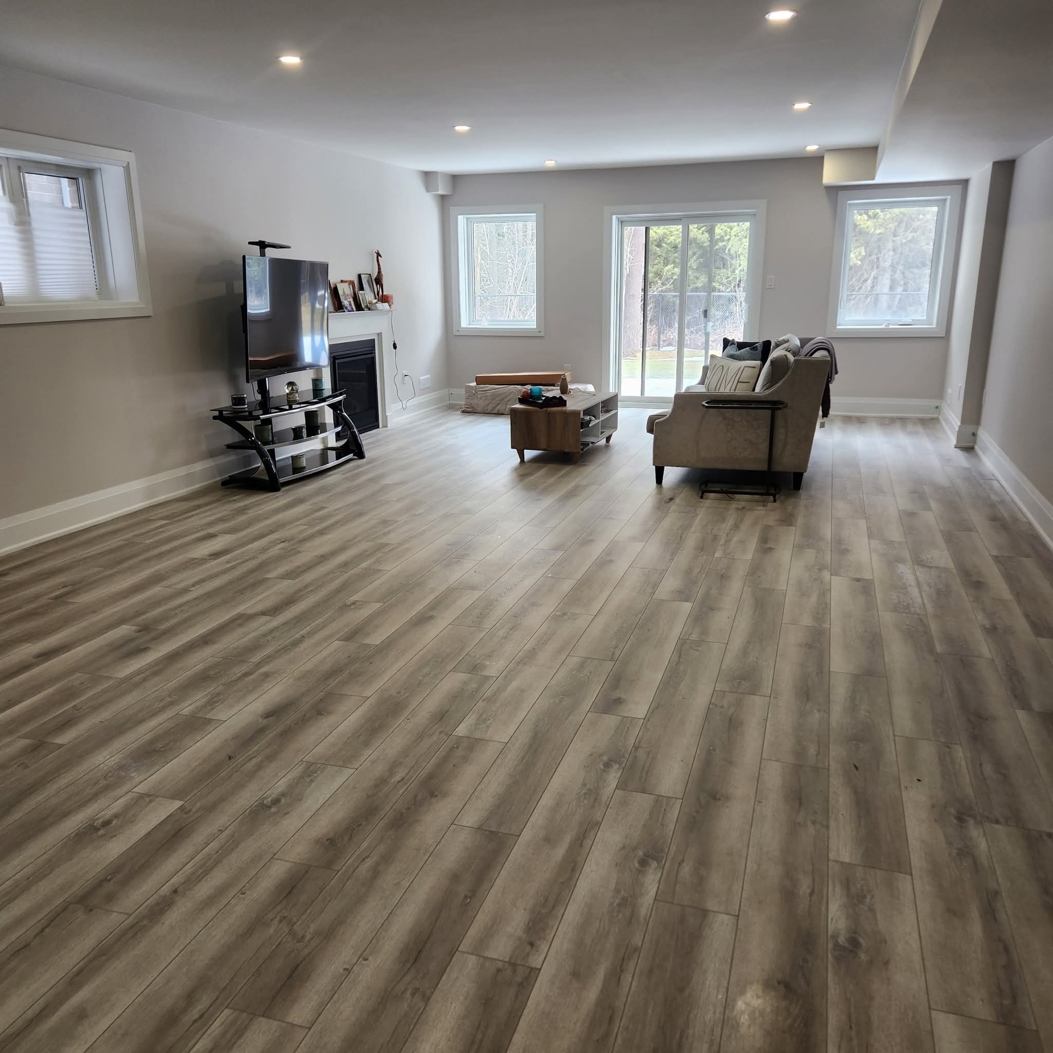 Living room after cleaning